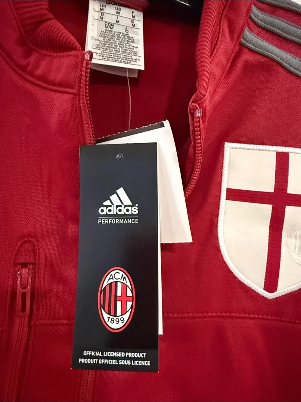 Authentic vintage adidas AC Milan Red Full-Zip Soccer Track Jacket with Crest m